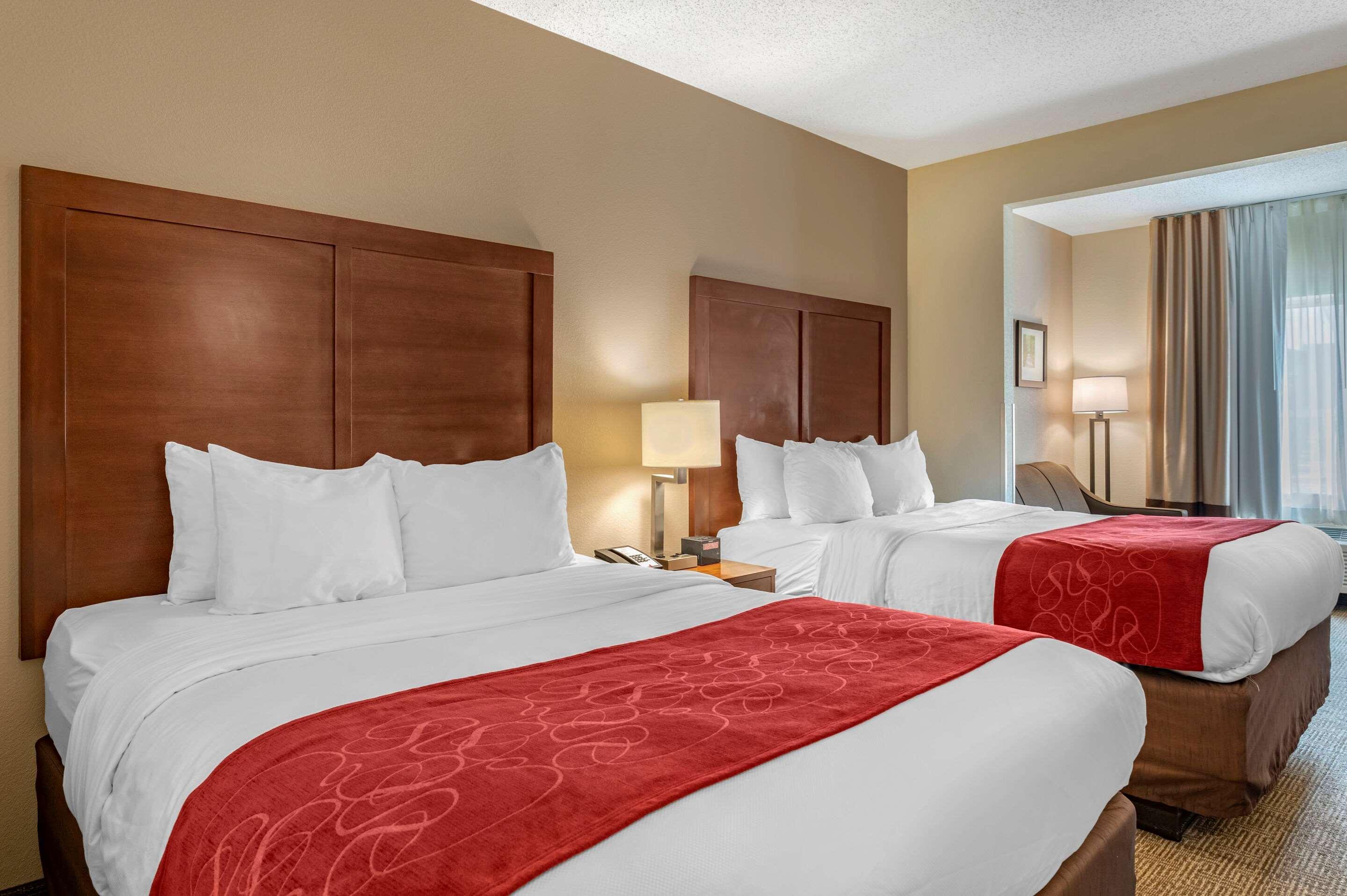 Comfort Suites Columbus West - Hilliard Екстер'єр фото