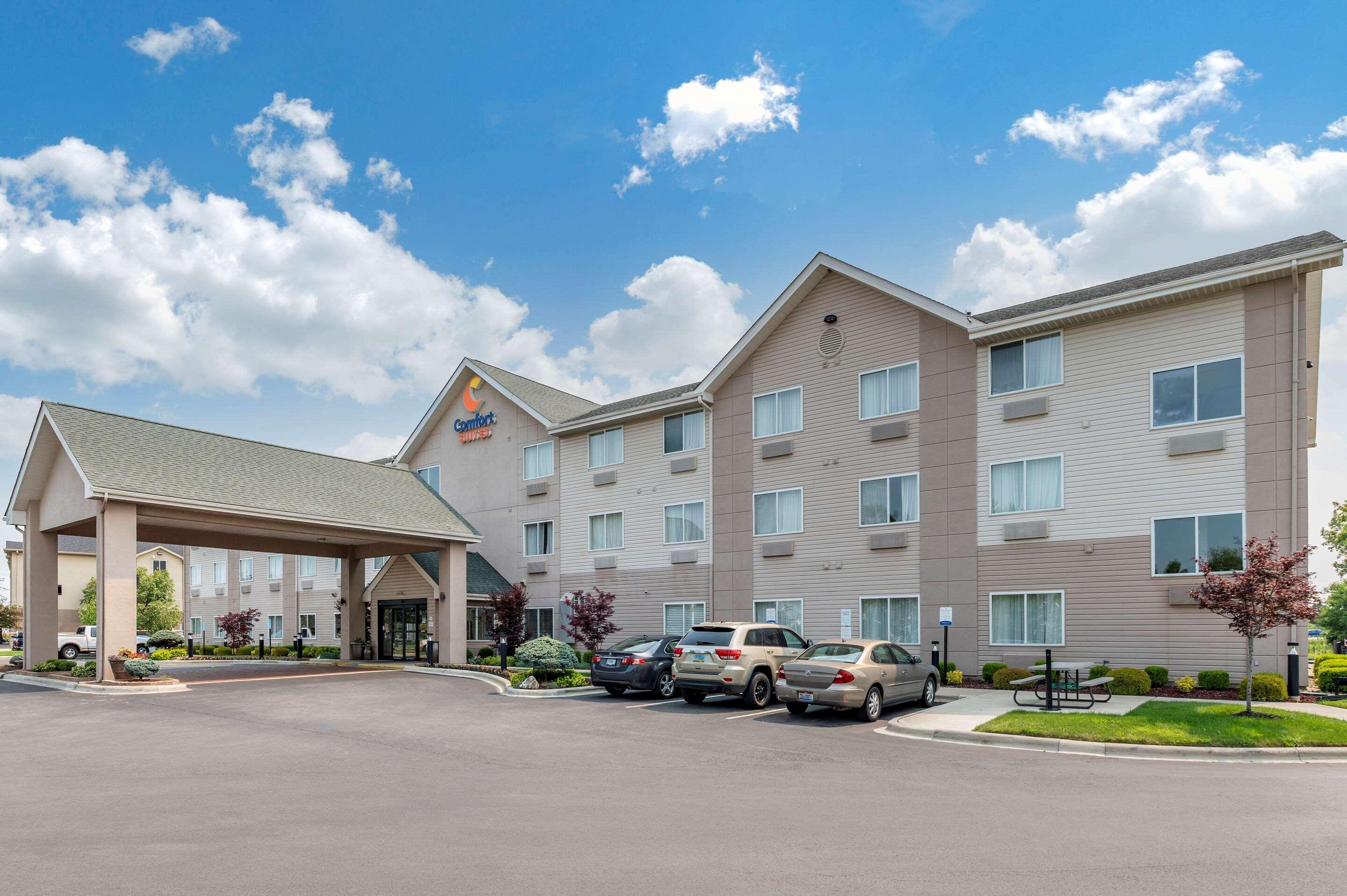 Comfort Suites Columbus West - Hilliard Екстер'єр фото